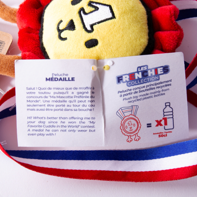 Plush toy for dog - Medal